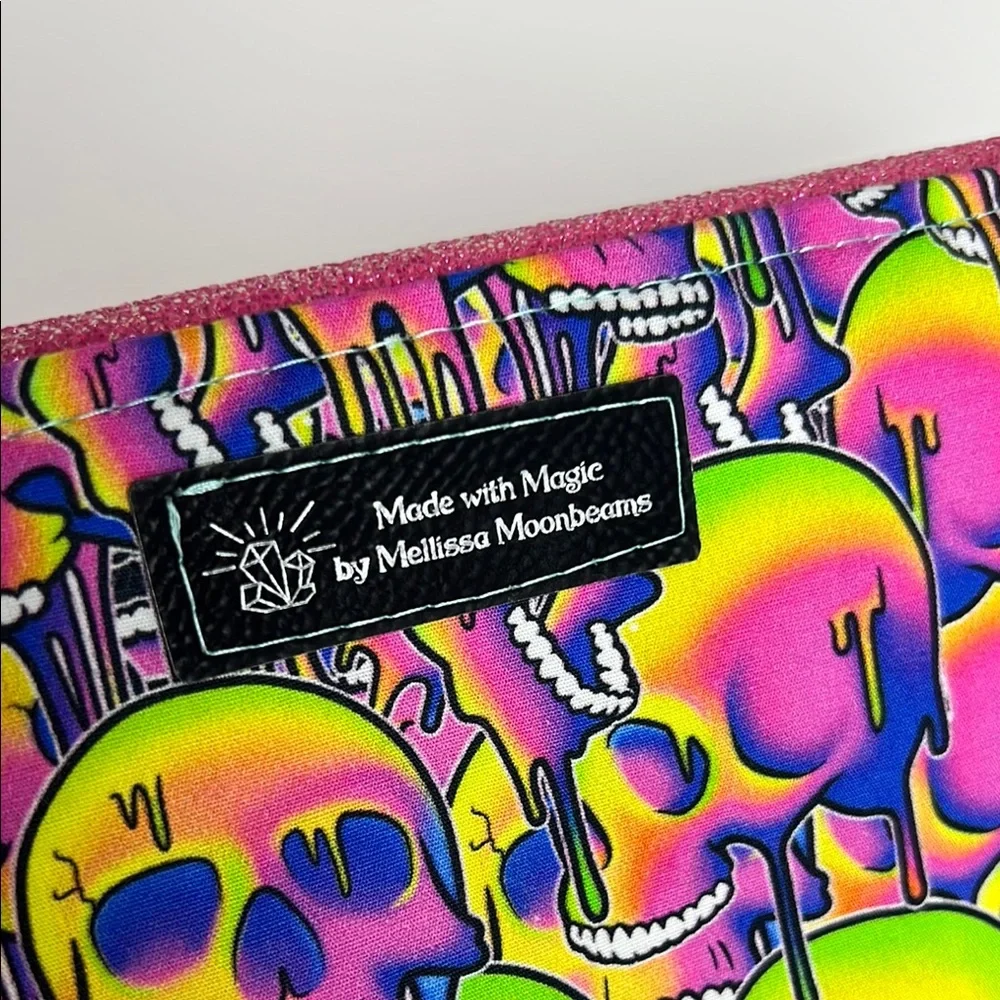 Skull Neon Pink Glitter Drippy Psychedelic Crossbody Bag with Strap - Picture 5 of 12